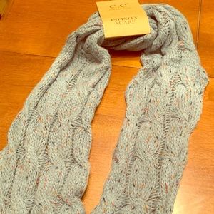 Infinity scarf